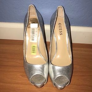 Guess Silver Metallic Heels Brand New!!